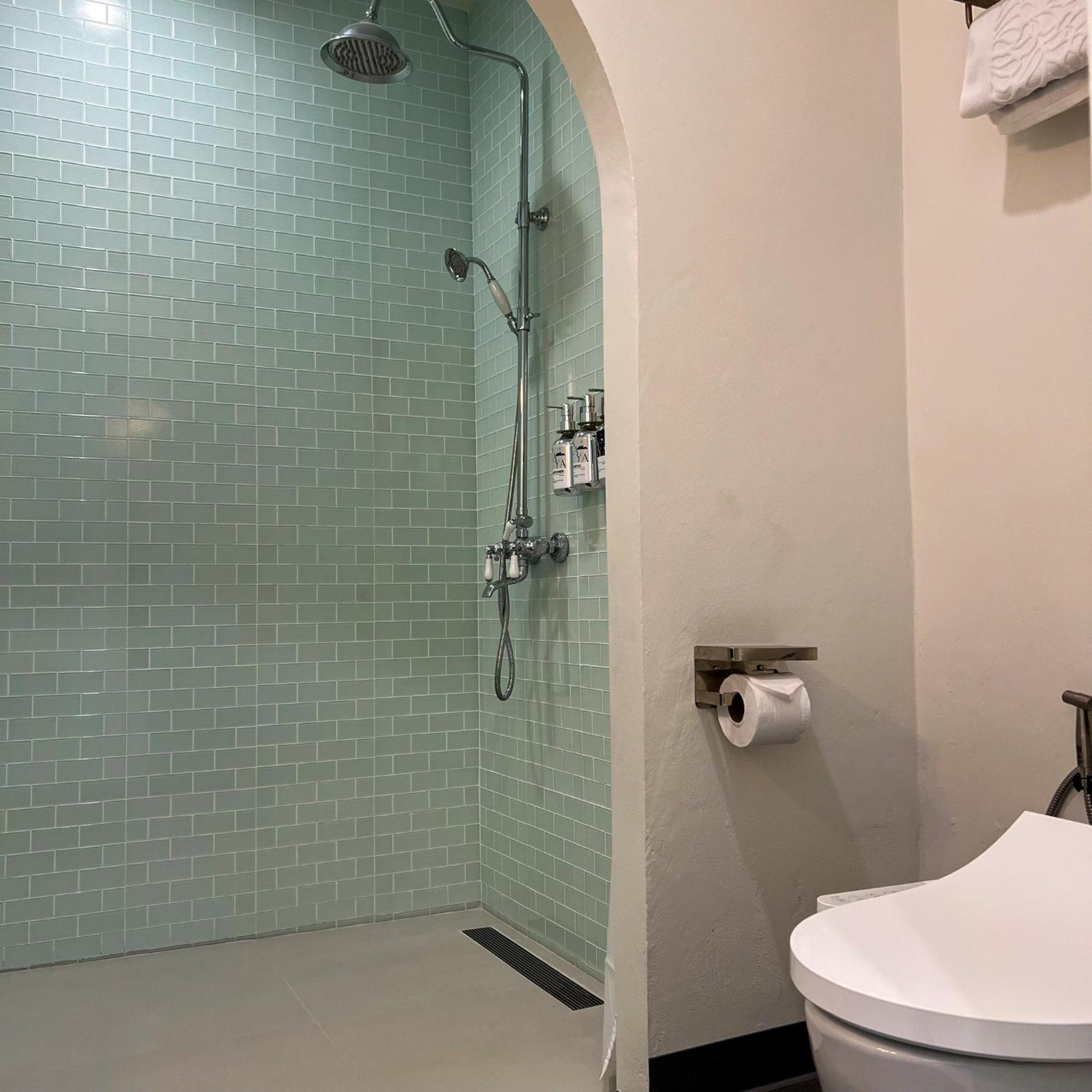 Inlaya Ratchaburi Otel Dış mekan fotoğraf